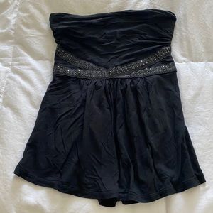 Express strapless black top